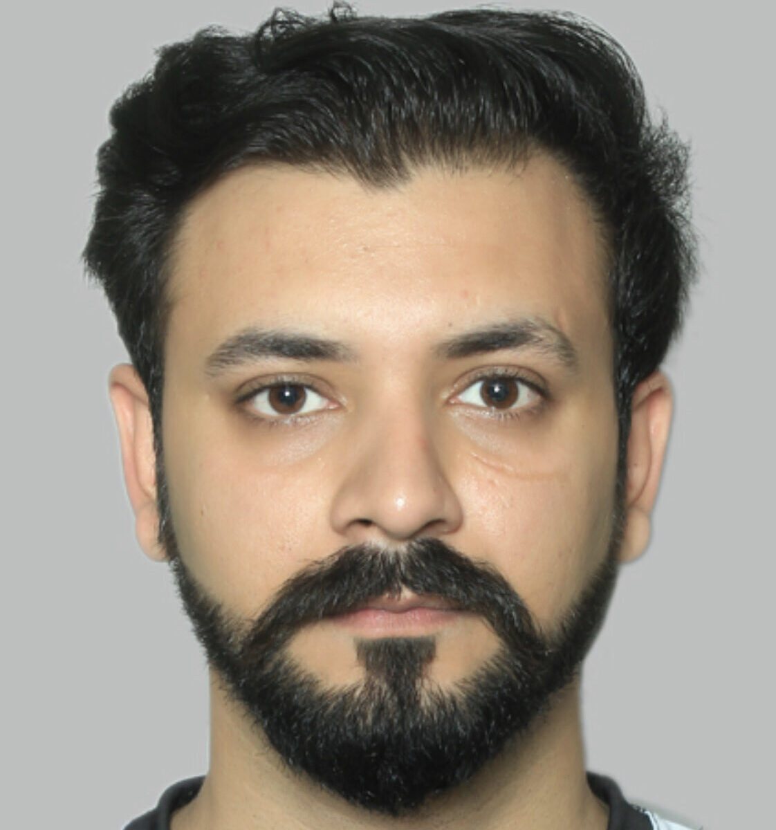 Hasan Sarwar : Research Assistant